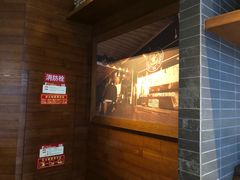 -星巴克臻选(呼和浩特维多利摩尔城店)