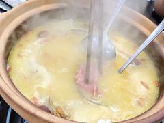 鸡煲花胶汤-港迹·鲜围煮海鲜火锅(湖州时代广场店)