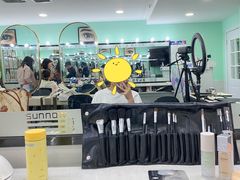 -首脑美容美发化妆美甲培训学校(长沙校区)