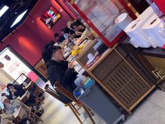-渝是乎川渝小炒(新世界百货望京店)