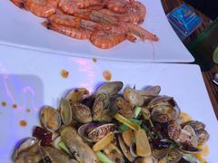 -蚝堡海鲜·威海菜·海肠捞饭·烧烤·亚洲吃蚝公司(幸福门店)