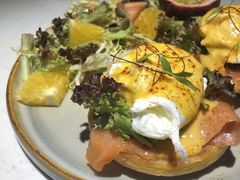 烟熏三文鱼班尼迪蛋-BE BRIGHT KITCHEN(正佳广场店)