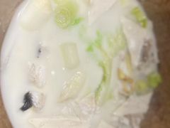-滇香肴·云南菜蒸汽石锅鱼(云南北路店)