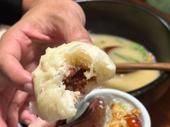 -银米·云南传统过桥米线(双廊黑金冠店)