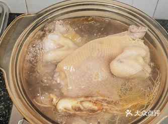 #炖鸡 #真材实料才能做出好味道    佳肴菜名