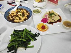 -鹿鸣酒家(越秀店)