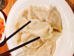 韭黄黑猪肉白虾饺-光头匠