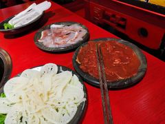 -谭鸭血老火锅(万象九宜城店)