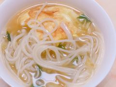 -爱的果实月嫂育婴师(世纪东方店)