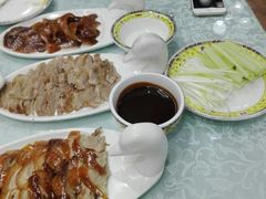 -六和聚传统烤鸭.天津菜(和平店)