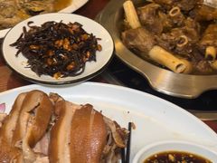 -聚首堂·特色小吃·肘子(什刹海德胜门店)