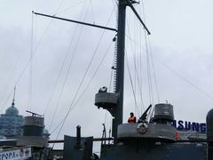 -阿芙乐尔号巡洋舰