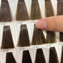 -Tloml salon