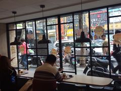 -麦当劳(静安寺店)