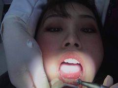 -茂菊口腔连锁(浦东南路店)