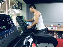 -征成健身连锁私教工作室(九公里店)