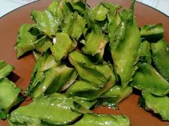 龙豆-滕记星发餐室·新加坡菜(巨鹿路店)
