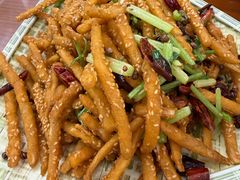 -椒香川流不息川菜馆(二七北路店)