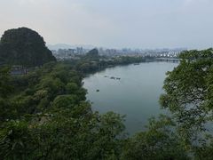 -叠彩山景区