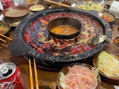 -黄潇洒老火锅(九眼桥宏济巷店)