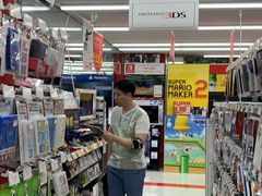 -Bic Camera (难波店)