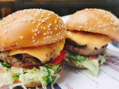 -The Habit Burger Grill 哈比特汉堡(世博店)