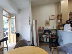 -白鹅咖啡(金城花园店)
