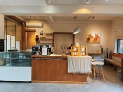 -边渡咖啡烘焙店(昙华林店)