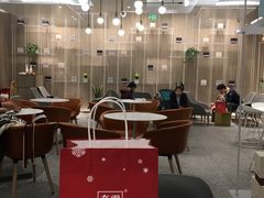 大堂-奈雪的茶(市百一店)