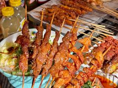 -卞二小串·鹤岗烧烤·坑烤(永定路店)