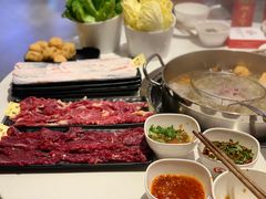-山海龙·潮汕牛肉火锅(奥林春天店)