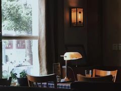 靠窗位-小世界西餐厅(建国门店)