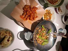 -费大厨辣椒炒肉(高铁吾悦广场店)