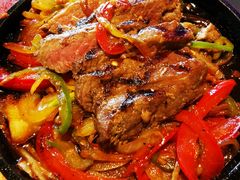 铁板牛肉墨西哥卷-bluefrog蓝蛙(皇庭广场店)