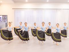 -星光舞蹈艺术中心