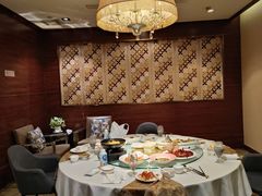 -万龙洲海鲜(南新仓店)