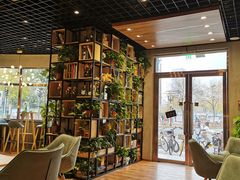 -ZING COFFEE 镜咖啡