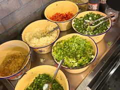 -拈签一笑黄牛肉辣卤串串