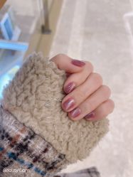-吉吉靓甲美睫
