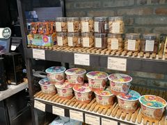 面包甜点陈列柜-多乐之日(和平伊势丹店)