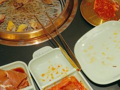 -梨花甄选自助烤肉(小寨原力场店)