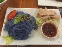 -蝶豆花蓝面条