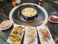 -野菌皇海景野生菌火锅(滨海大道店)