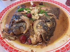 鱼头泡饼-好大嫂手擀面