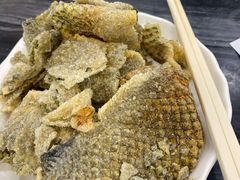 炸鱼皮-伍湛记粥品(荔湾名食家店)