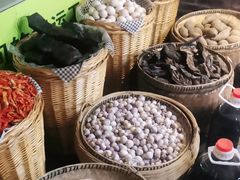 -湘邻呷铺·田园家宴(汉基广场店)