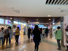 -东荟城名店仓