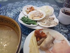-桥香园云南过桥米线(金马碧鸡店)
