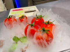 番茄脆菇沙拉-小大董·烤鸭(观景餐厅·南京西路店)
