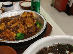 -鑫巴蜀小镇 · 水煮鱼专研店(玉桥店)
